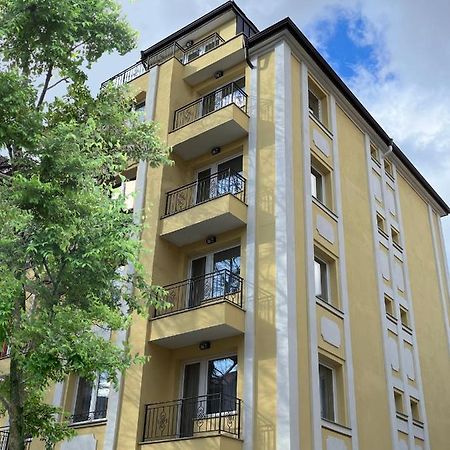 Coop Apartments, Sofia Luaran gambar